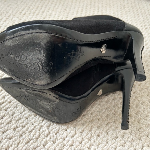 Alice + Olivia Dametrie suede and leather boots - Picture 5 of 6